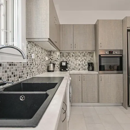 Diamantis Cove On The Villa Mikri Vigla