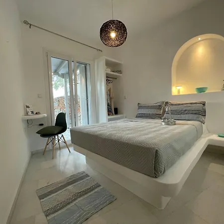 Diamantis Cove On The