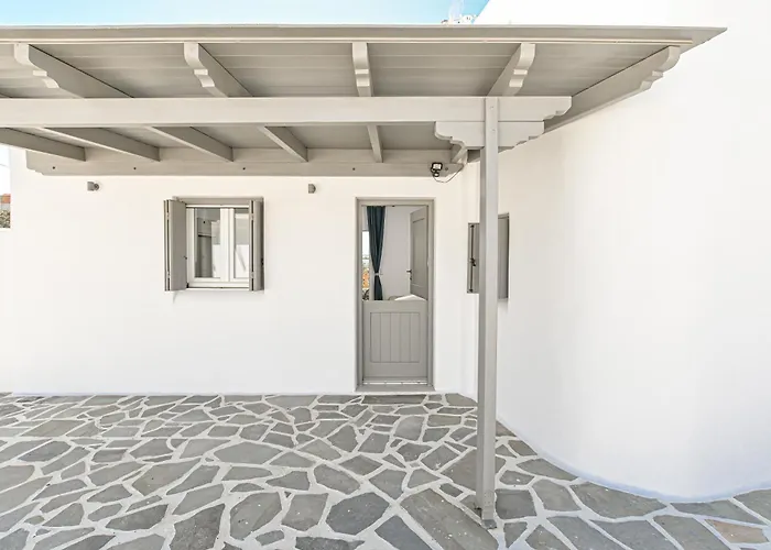 Diamantis Cove On The Villa *